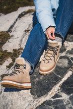 Last inn bildet i Galleri-visningsprogrammet, Mono 4423-2
