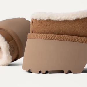 UGG 8753-2