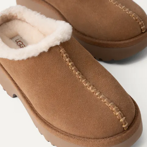 UGG 8753-2