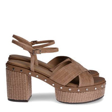 Last inn bildet i Galleri-visningsprogrammet, Noa Harmon 6770-2
