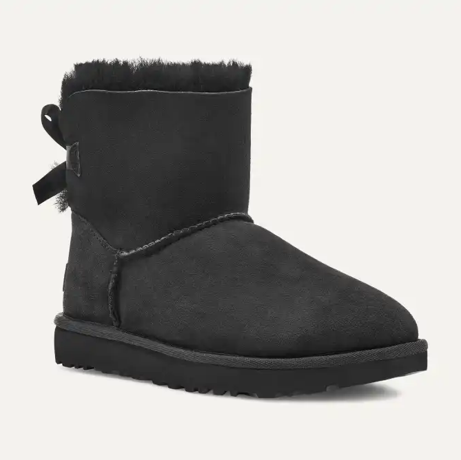 UGG 8735-2
